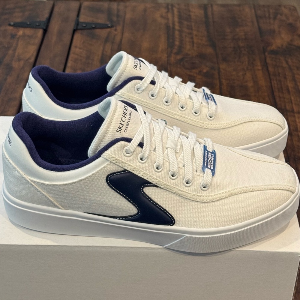 Skechers Court Classics Eden LX-Vintage Love Sneaker